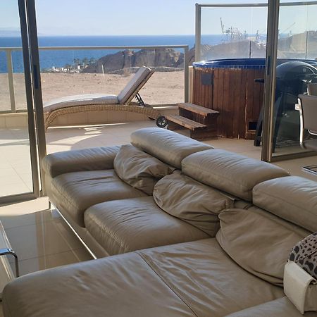 Top-Luxury Exclusive Аpt With Jacuzzi In Front Of The Sea Eilat Exteriör bild