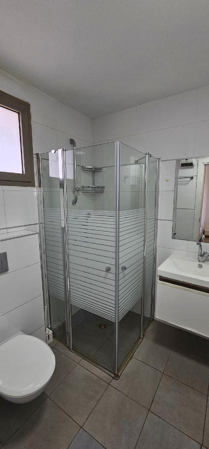 Top-Luxury Exclusive Аpt With Jacuzzi In Front Of The Sea Eilat Exteriör bild