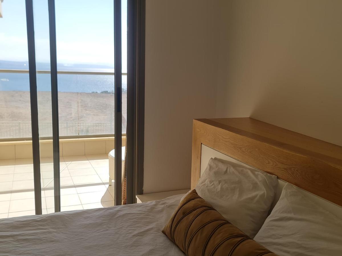 Top-Luxury Exclusive Аpt With Jacuzzi In Front Of The Sea Eilat Exteriör bild