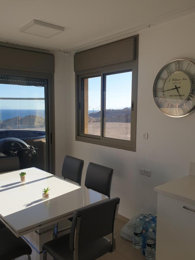 Top-Luxury Exclusive Аpt With Jacuzzi In Front Of The Sea Eilat Exteriör bild