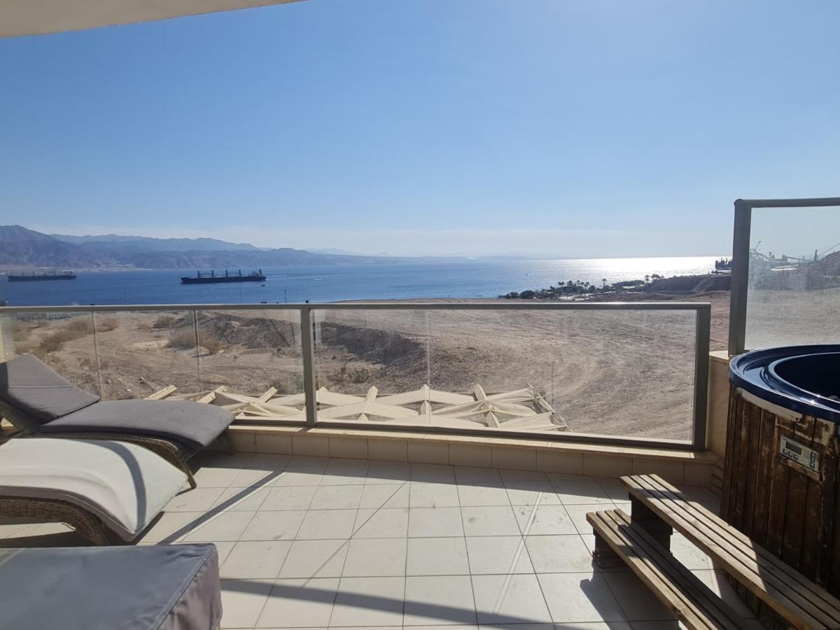 Top-Luxury Exclusive Аpt With Jacuzzi In Front Of The Sea Eilat Exteriör bild