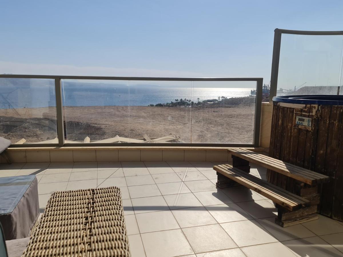 Top-Luxury Exclusive Аpt With Jacuzzi In Front Of The Sea Eilat Exteriör bild